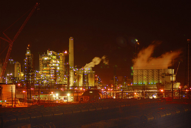 2013_03_10_BPRefineryatNight.jpg
