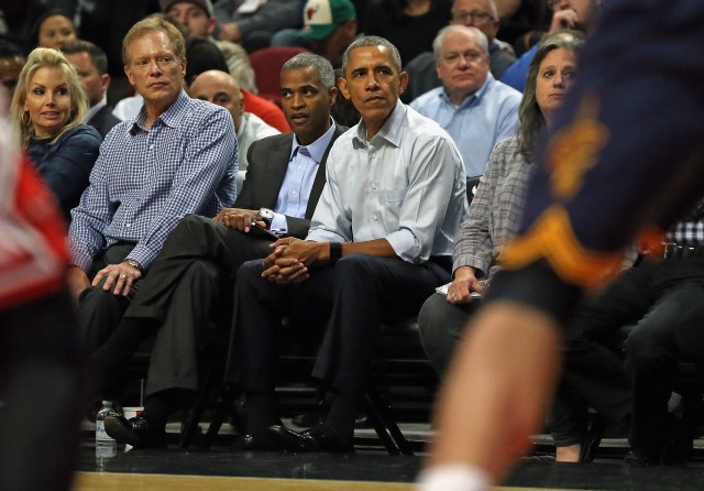 2015_obama-bulls2.jpg