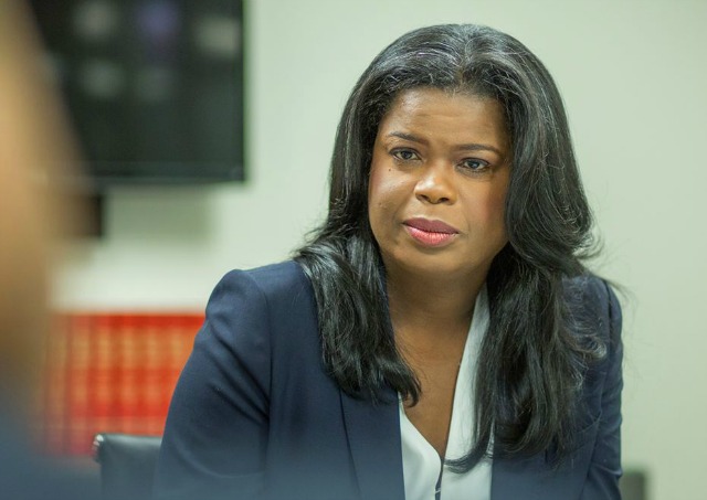 2016_kimfoxx.jpg
