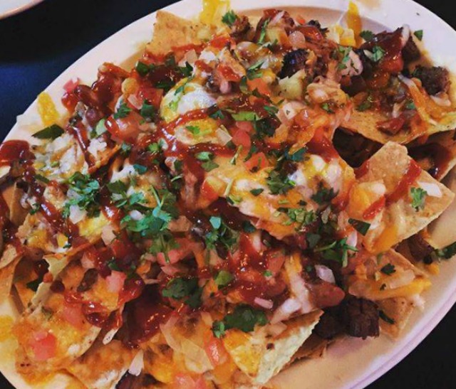 2016_smokedaddynachos.jpg