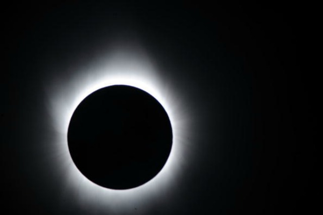 totalsolareclipse.jpg