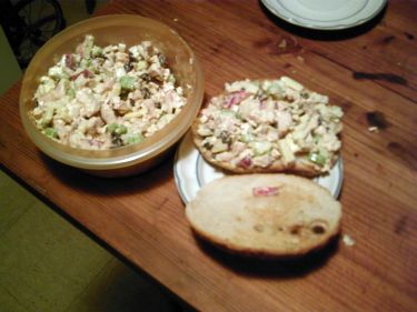 2007_12_chicken_salad.jpg