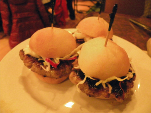 2009_05_pork_sliders.jpg