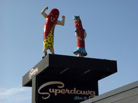 2009_06_superdawg.jpg