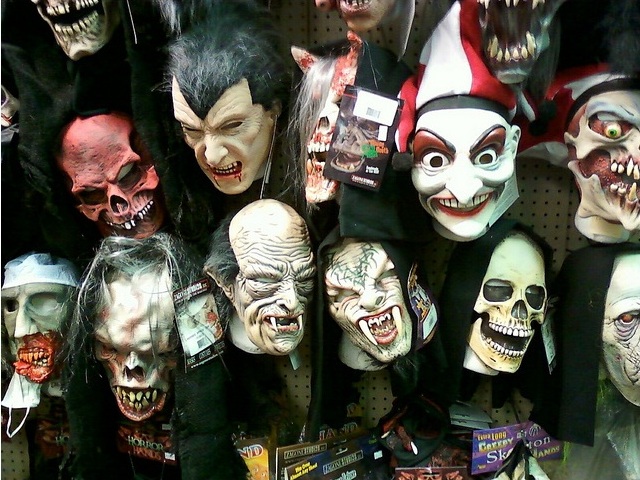 2012_10_25_fantasyHQ_masks.jpg