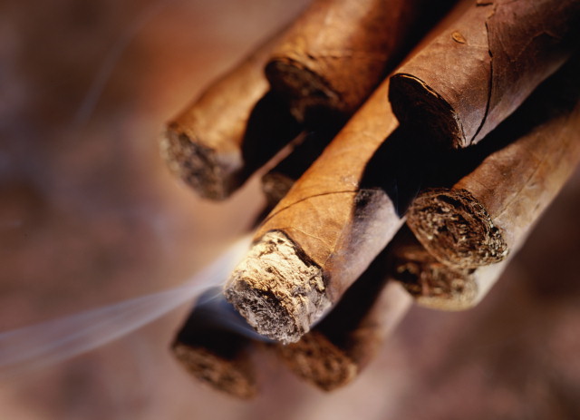 2012_6_1_cigars.jpg