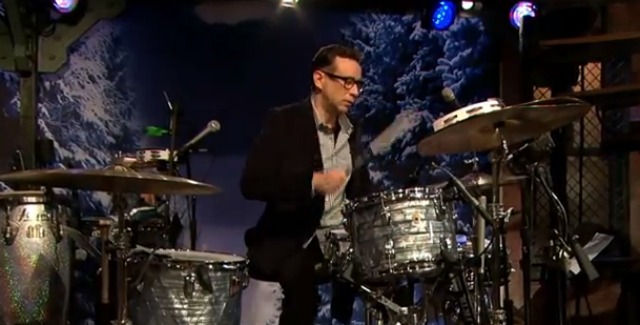 2013_01_03_fred_armisen_jimmy_fallon_questlove.jpg
