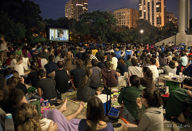 2013_5_20_moviesinthepark.jpg