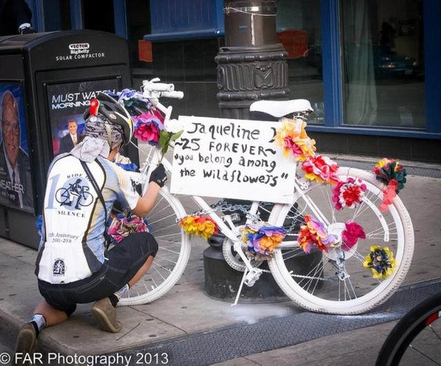 2014_10_28_ghostbike.jpg