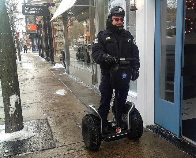 2014_2_7_segwaycop.jpg