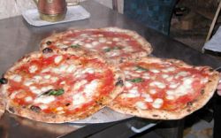 2007_10_pizza.jpg