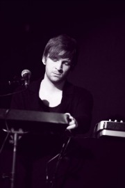 2013_10_03Olafur_Arnalds.jpg