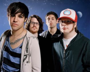 2008_06_fob.jpg