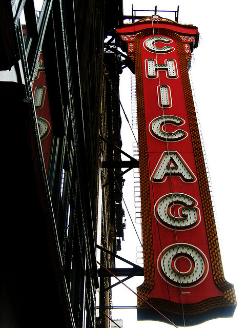 2014_2_15ChicagoistChicagoTheatre.jpg
