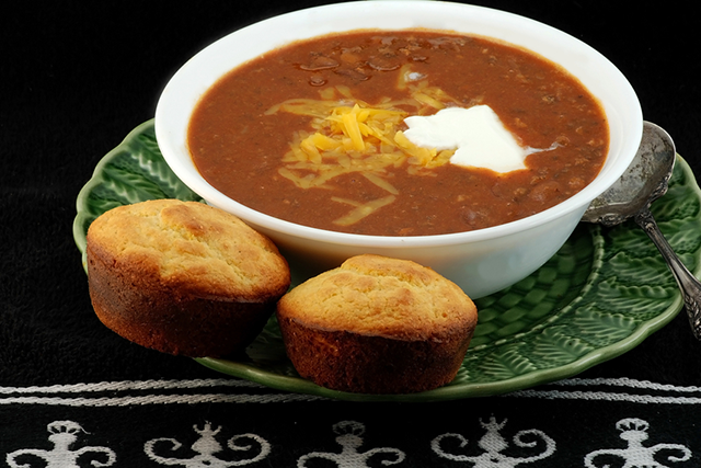 2014_12_chili_cornbread.png