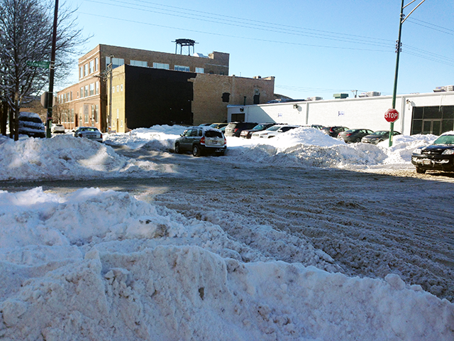2015_02_walk_snow_not_cleared.png