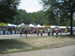 2007_07_vendors.jpg