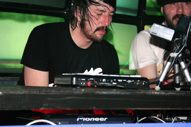 2009_08_mstrkrft.jpg