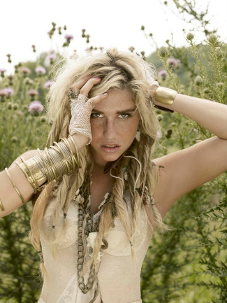2011_03_kesha_02.jpg