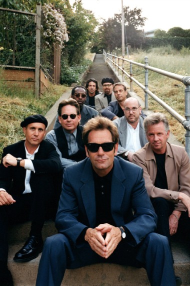 2012_08_huey_lewis_the_news.jpg