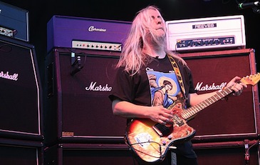 2013_09_dinosaur_jr.jpg