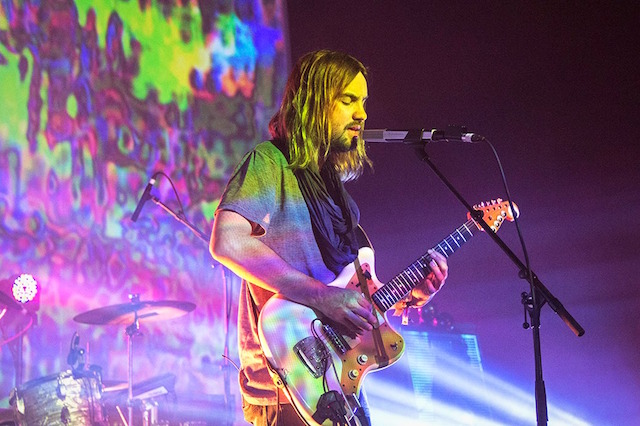 2015_05_20_tameimpala_01.jpg