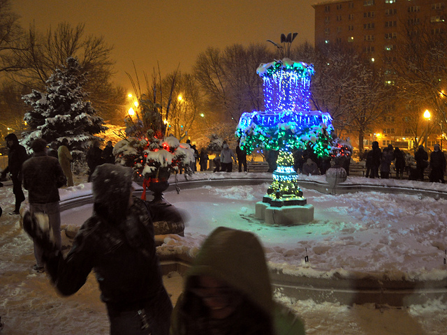 2015_11_wicker_park_fountain.jpg