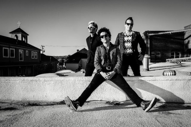 2016_10_green_day.jpg