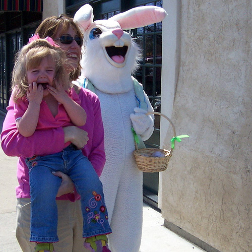 04-12-09_HappyEaster.jpg