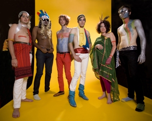2010_08_ofMontreal.jpg