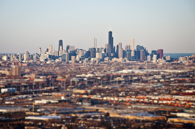 chicagoskylinefromafar.jpg