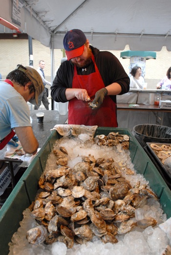 2011_9_oyster-fest.jpg
